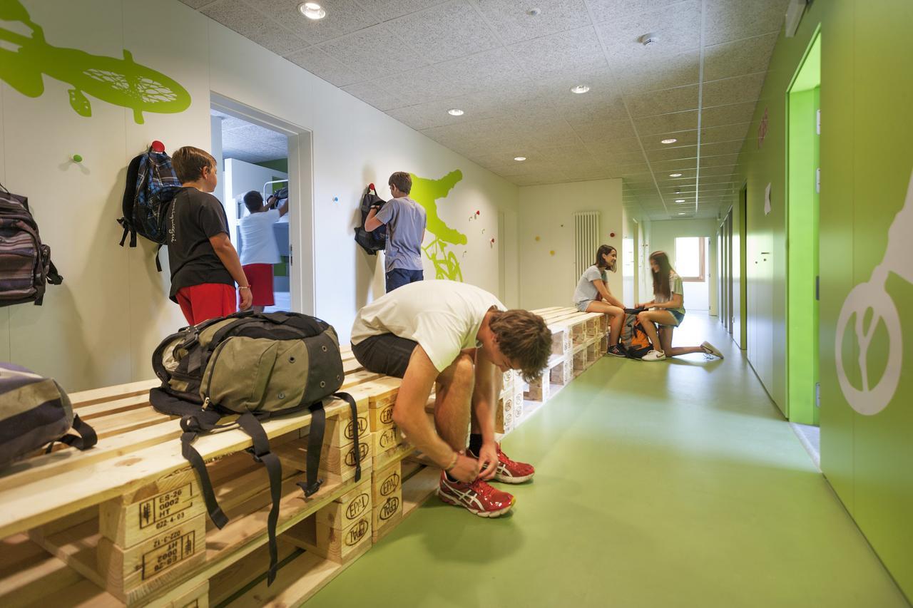 Youth Hostel Non Stop Inn By Irrisarri Land Igantzi Habitación foto